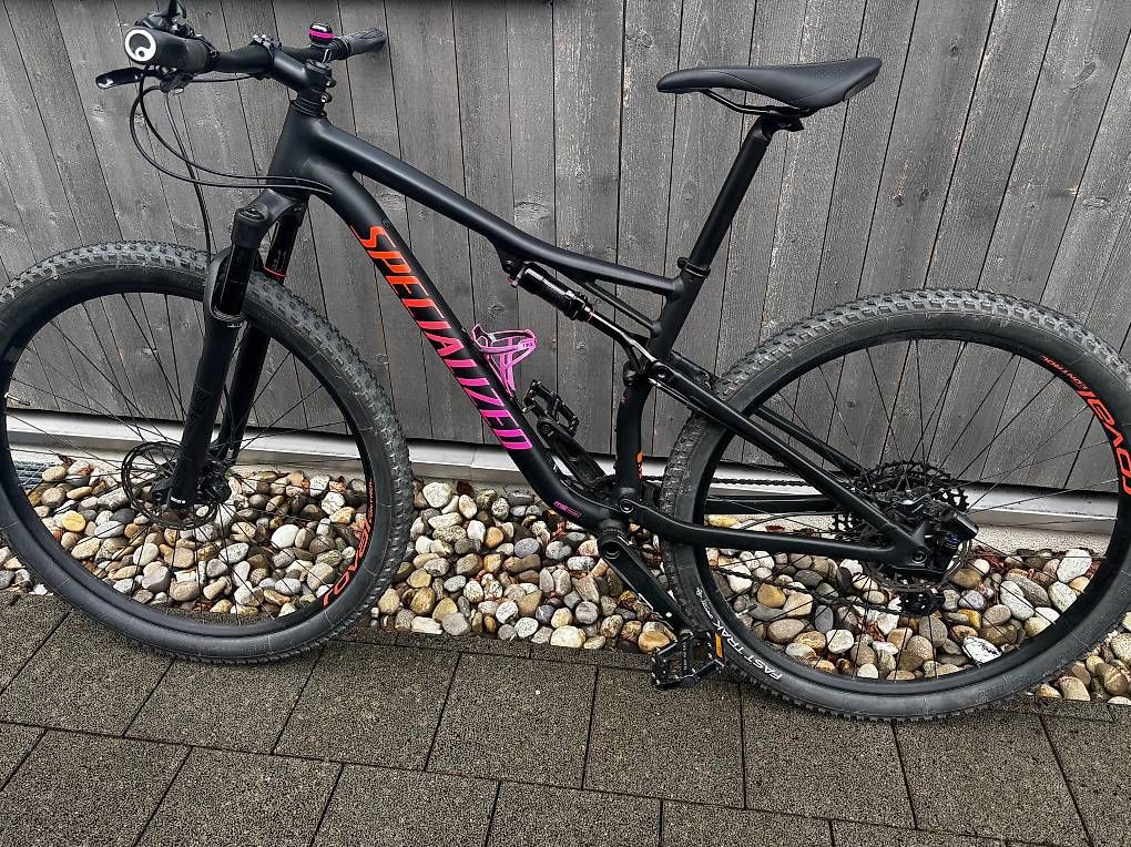 Specialized Vélos: Specialized Epic Comp Alloy 29  Grösse M – D'occasion à Wolfenschiessen par Knollo77 1