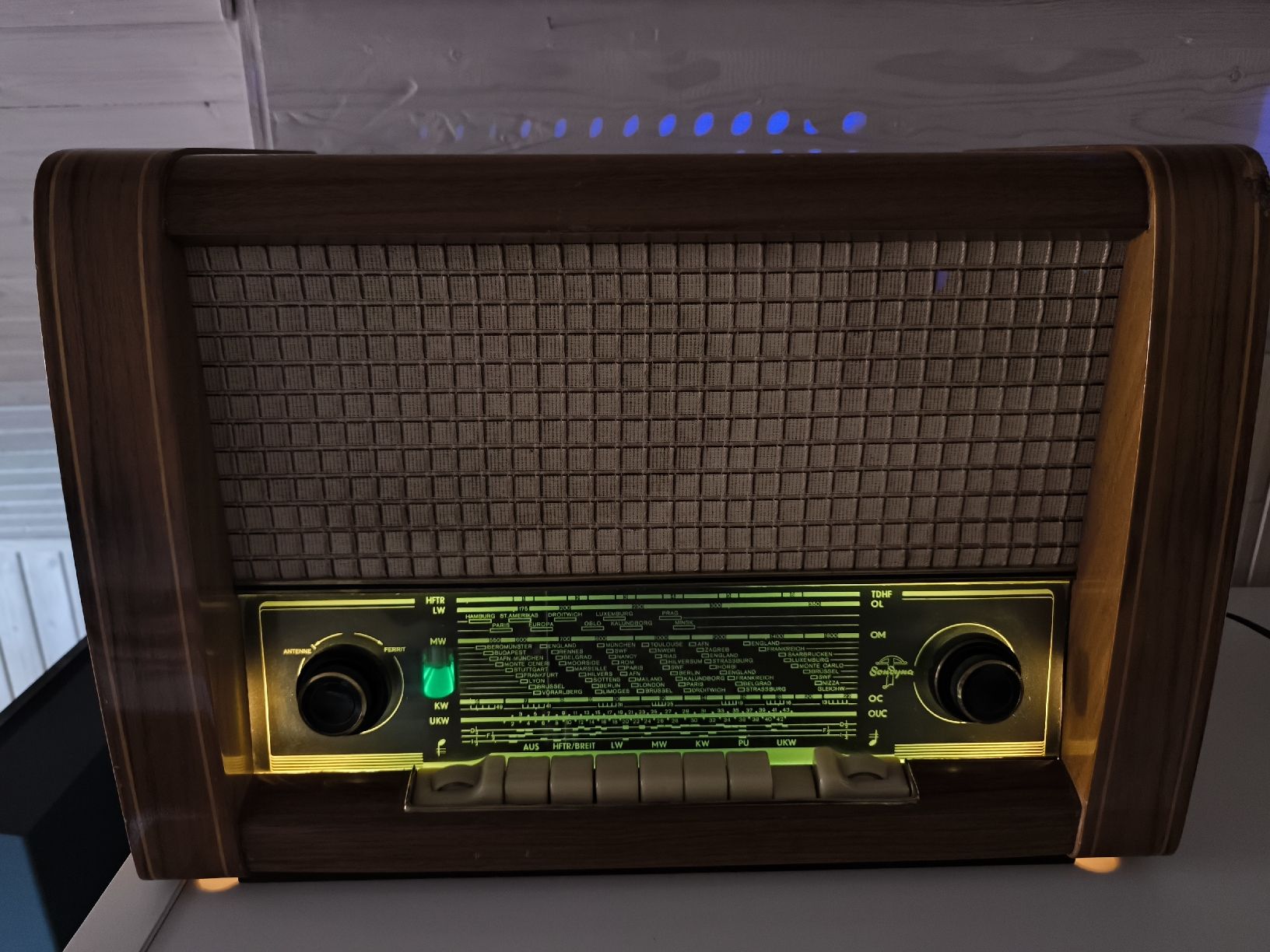 Radio: Sondyna Röhren Radio mit Bluetooth-Modul  – Usato da Möhlin venduto da Schnouz1 2