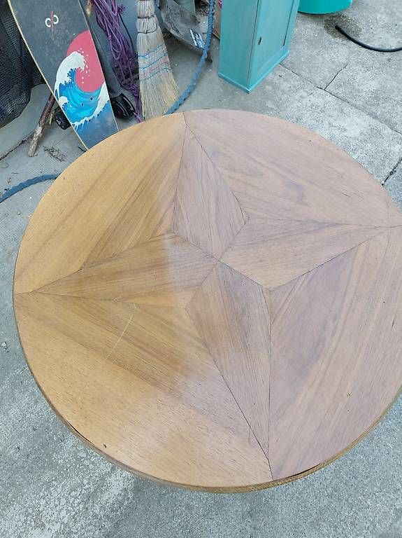 Tables: Tisch aus Holz – D'occasion à Solothurn par luk_7cj5 2