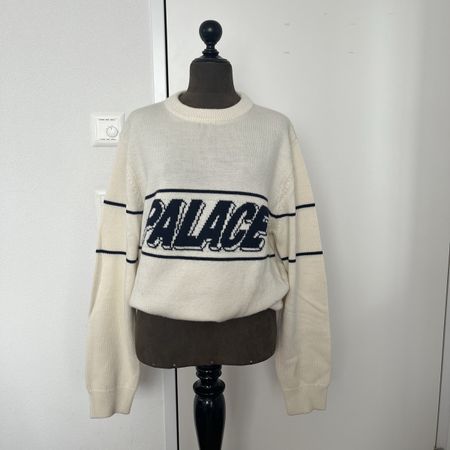 Palace Pullover