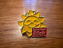 Anstecknadel SonntagsBlick Sonne gebraucht guter Zustand