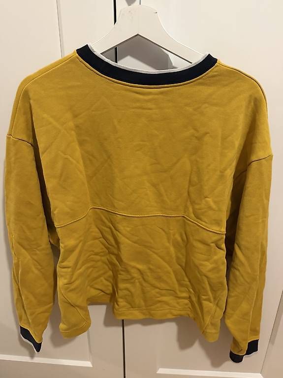 Pulls & Sweat-shirts: Nike Pullover Grösse M – D'occasion à Zürich par san_7n2l 2