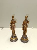 2 Vintage-Messingfiguren Frau mit Krug. (nov935)