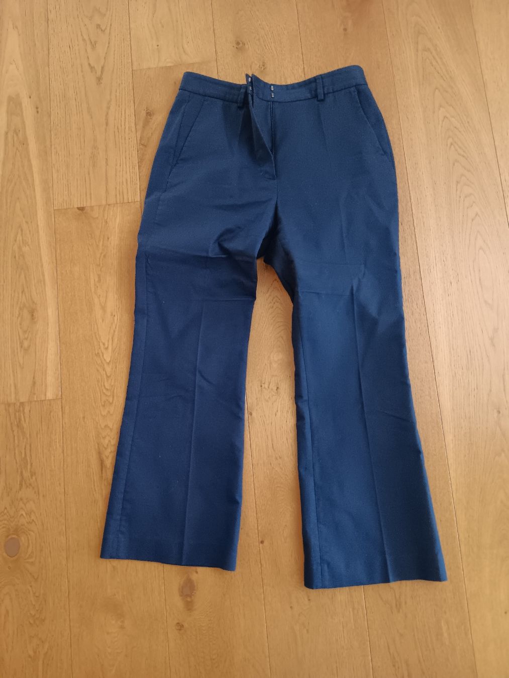 Pantaloni: Massimo Dutti navyblaue Hose – Usato da Sempach venduto da benzi70 6