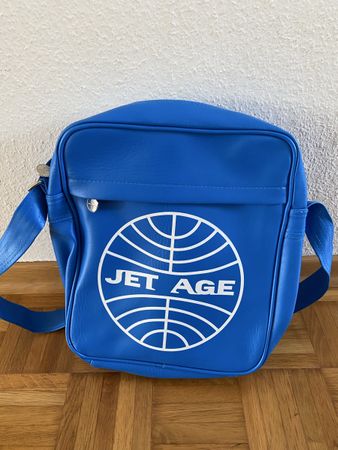 Coole Retro Umhängetasche "Jet Age" blau neuwertig