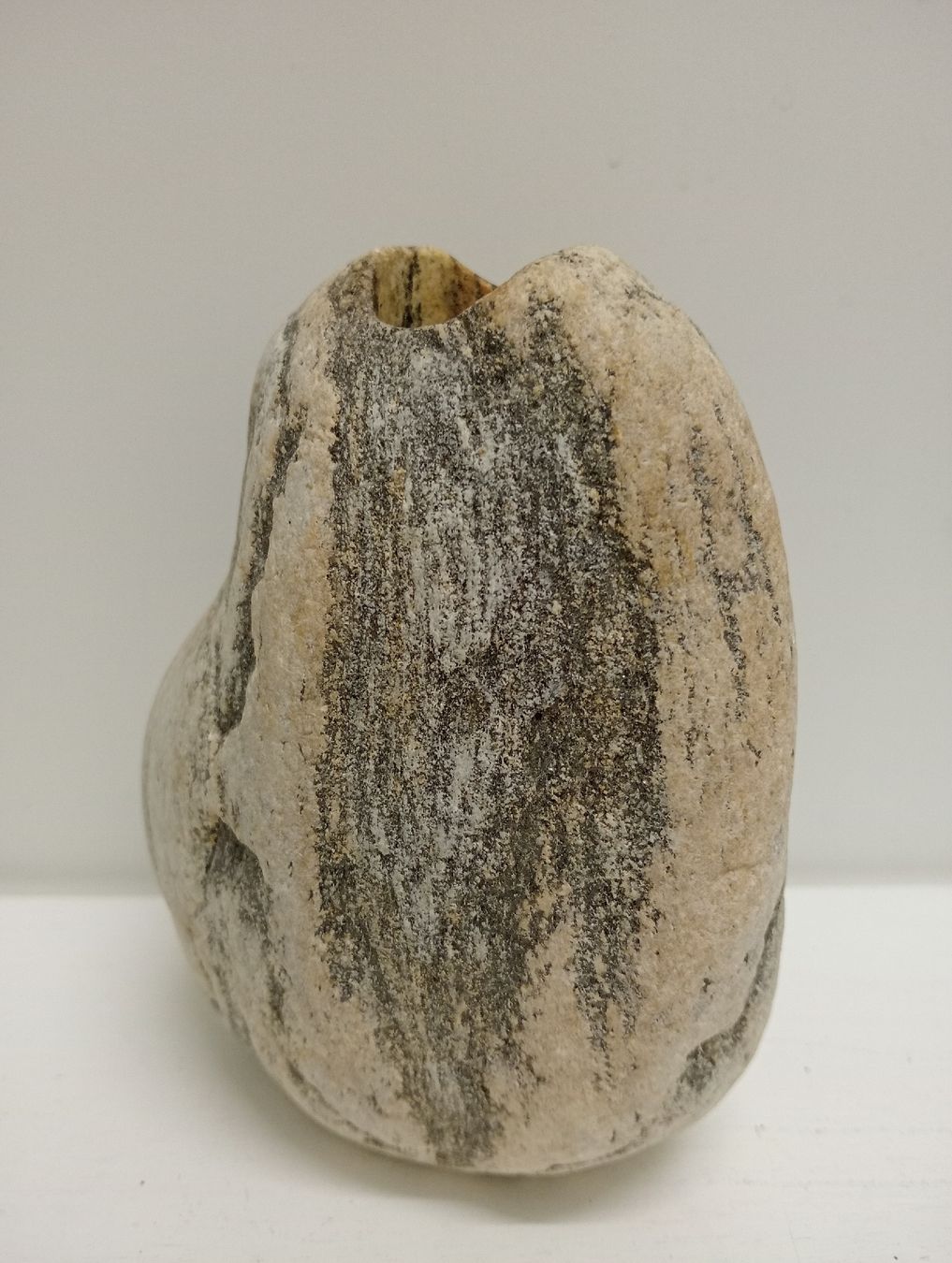 Vasi & Recipienti: Wunderschöne Deko-Blumenvase aus echtem Naturstein – Usato da Allschwil venduto da Evgeniia78 2