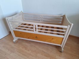 Berceau en bois ancien - vintage 
