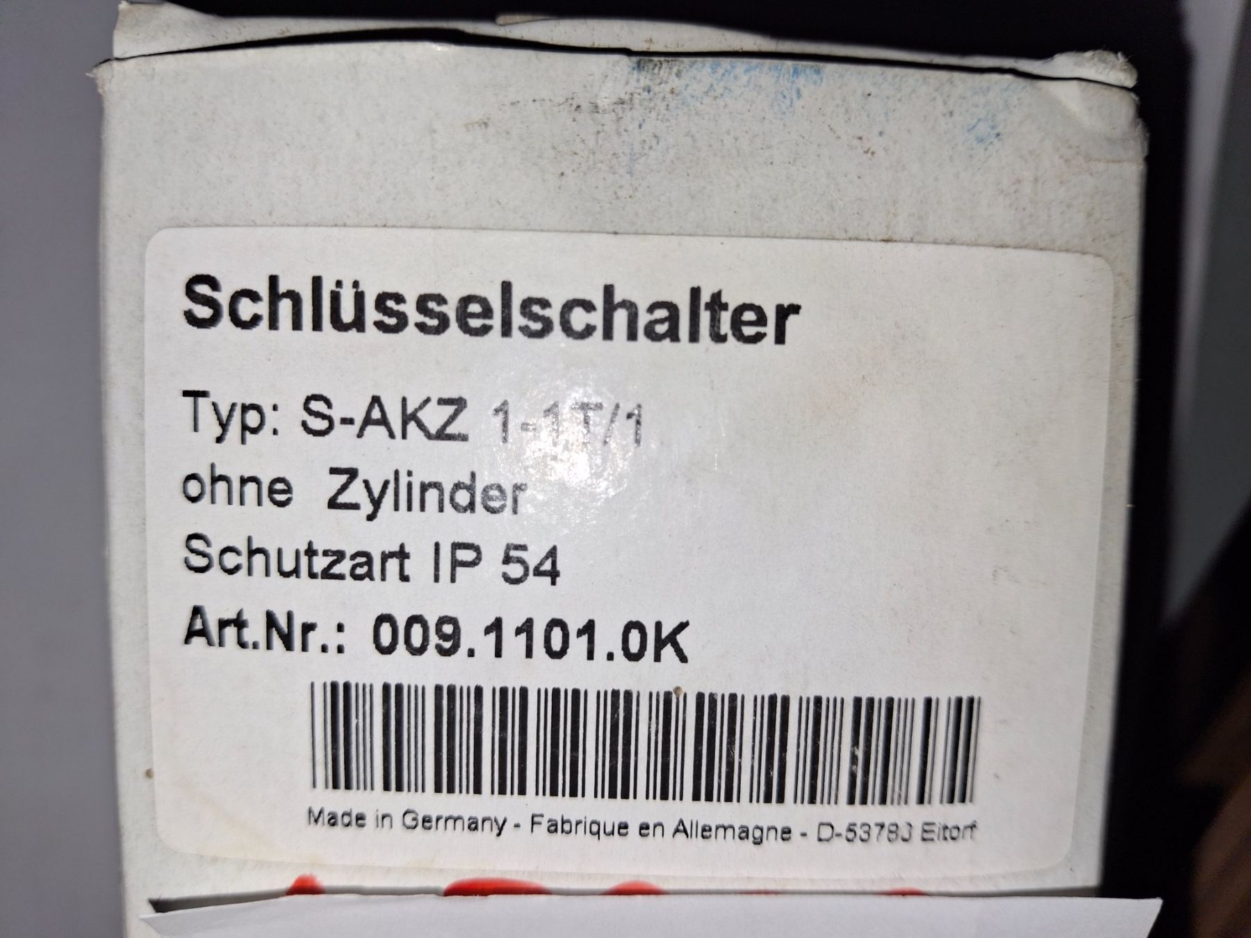 Interruttori: Schlüsselschalter GEBA – Nuovo e nell'imballaggio originale da Rothenfluh venduto da Gastoni