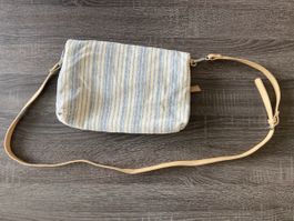 Handtasche