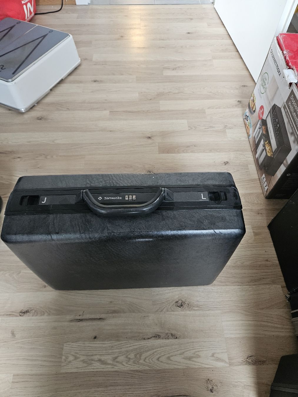 Samsonite Valigie: Samsonite Aktenkoffer  – Usato da Hergiswil LU venduto da val_58nl