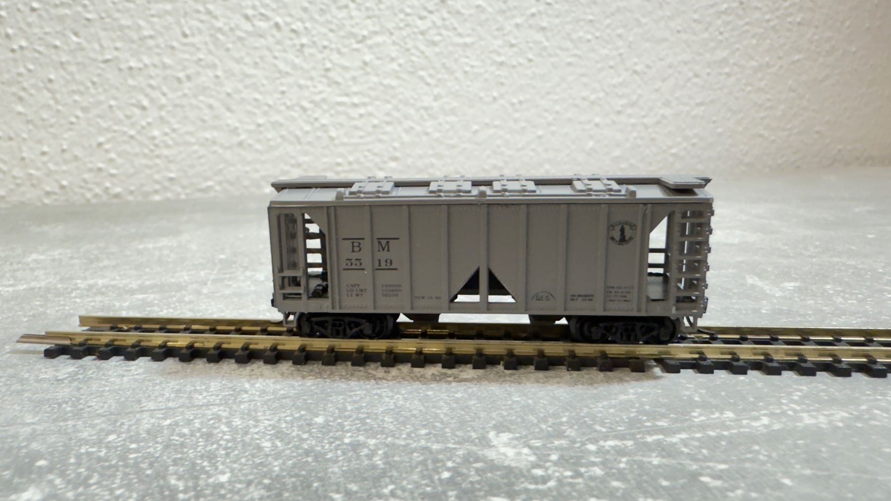 Modellini di ferrovie: Micro Train B&M Gedeckter Güterwagen Spur N – Nuovo (secondo la descrizione) da Windlach venduto da Kelebra 1