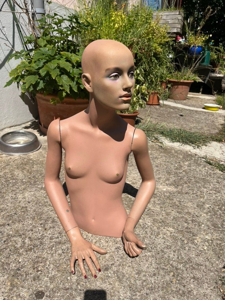 Sonstige Dekorationen & Accessoires: Schaufensterpuppe Oberkörper – Gebraucht aus Biel/Bienne von DanW21 1