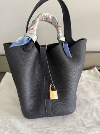 Neue Hermès Picotin Lock 18 – Marineblau