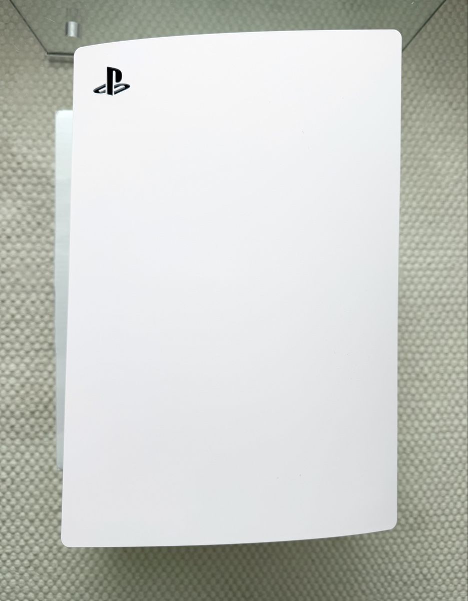 Sony Console: Playstation 5 (PS5), Disc Edition – Usato da Volketswil venduto da xen_gs2m 1