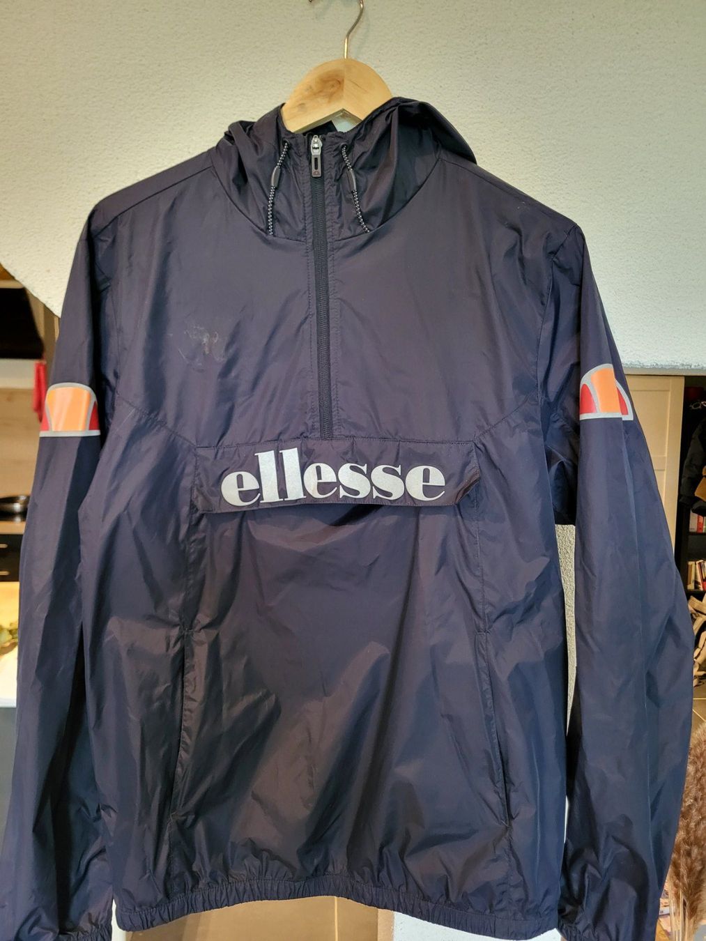 Ellesse Giacche: Veste coupe-vent Ellesse, taille M – Nuovo (secondo la descrizione) da Premier venduto da lio_nvy5