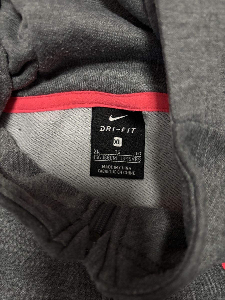 Nike Jacken & Mäntel: Nike Jacke – Neu (gemäss Beschreibung) aus Dättlikon von Cocco2 3