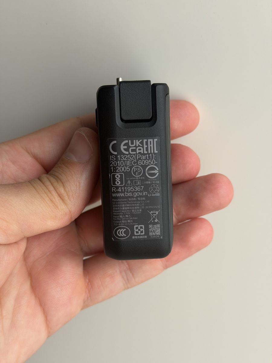DJI Altri Accessori: DJI Osmo Pocket 3 Akkugriff – Nuovo (secondo la descrizione) da Zürich venduto da BehatCeran 1
