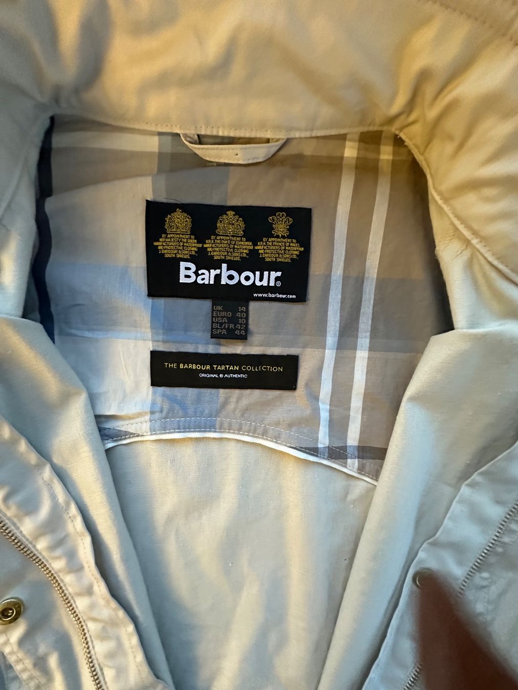 Barbour Jacken: Barbour Jacke Damen 40 – Gebraucht aus Liestal von Ballybs 3