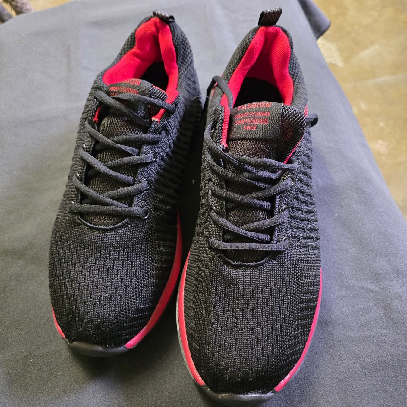 Scarpe da uomo: Schuhe Grösse 44 – Nuovo (secondo la descrizione) da Gerlafingen venduto da PaCo_88 2