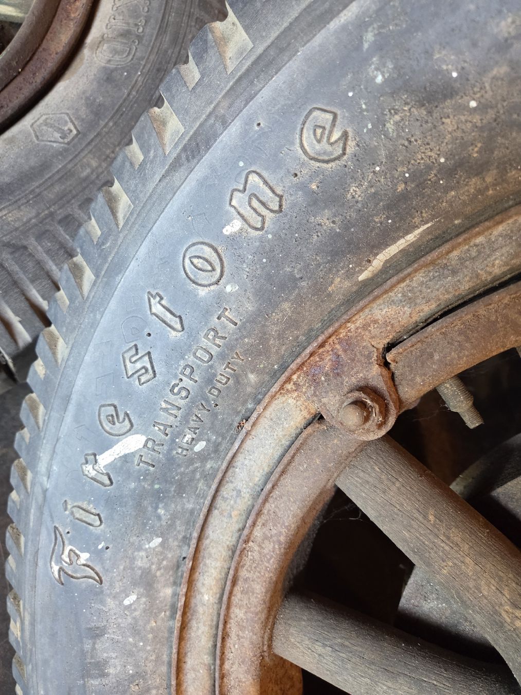 Pneus & Roues: Oltimer Fahzeugräder – D'occasion à Herisau par Strahlkraft 4