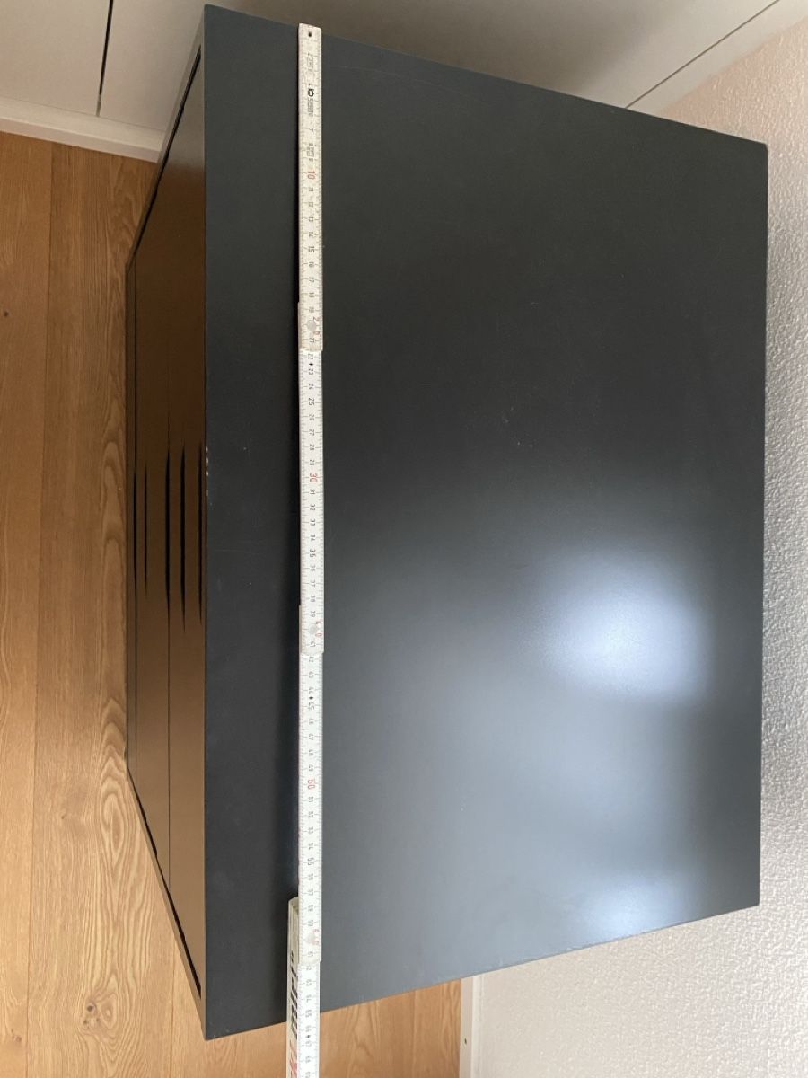 Eléments de bureau: Schwarzer Korpus mit Schubladen und Rollen – D'occasion à Brittnau par Binks 2