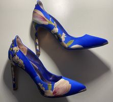 Ted Baker Pumps, Gr. 37, blau mit Blumenmuster, wie neu!