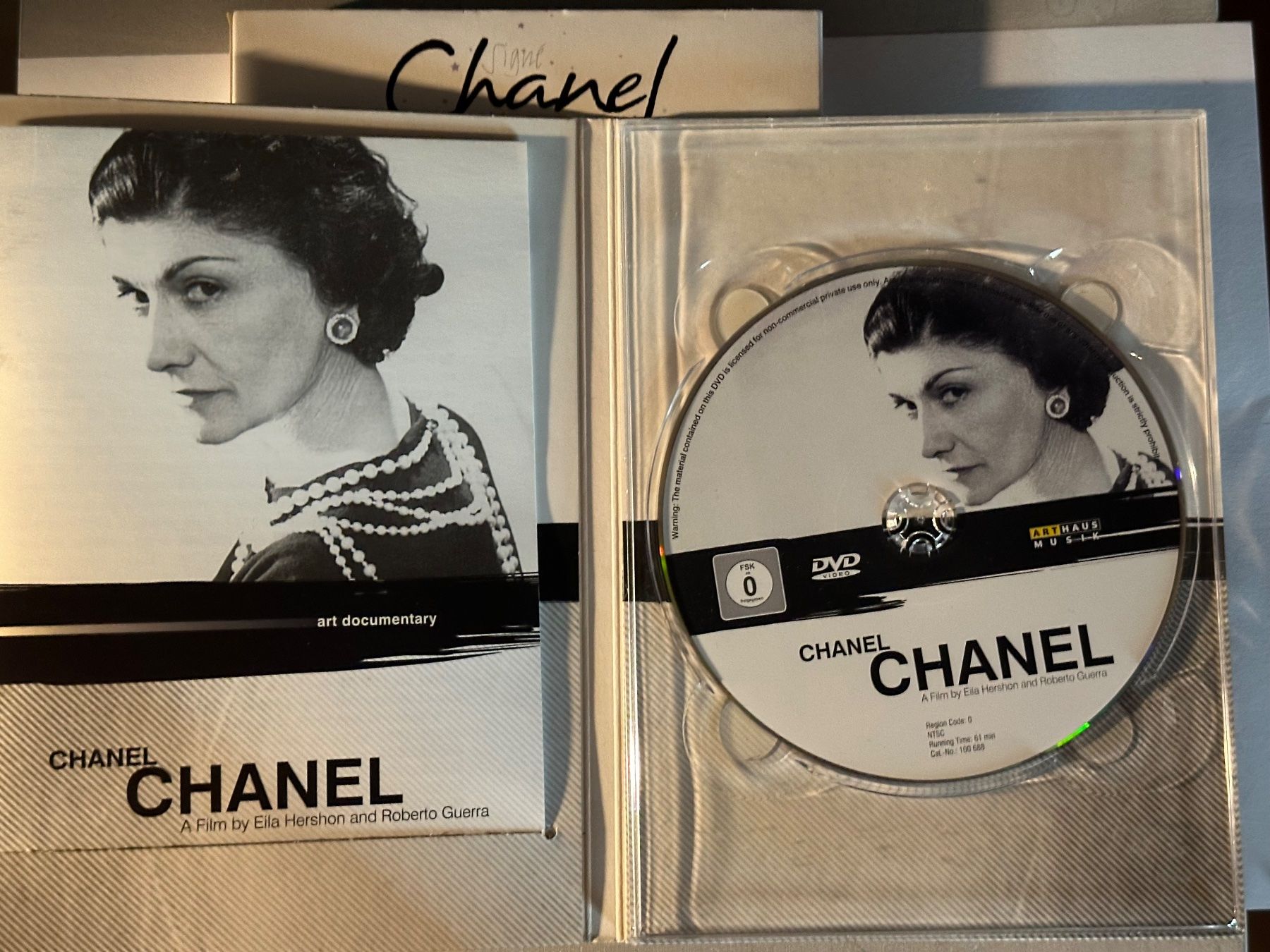 Tous les DVDs: Lot von 5 Chanel DVD – D'occasion à Aarburg par flacon05 5