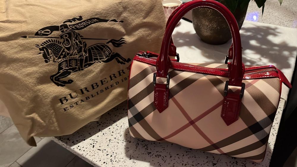 Sac Burberry Bowling rouge Comprare su Ricardo