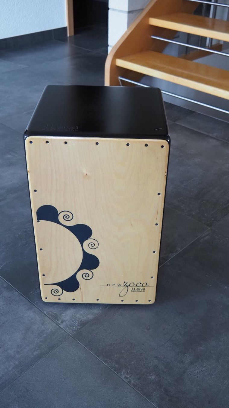 Musikinstrumente: Cajon J.Leiva Percussion New Zoco – Gebraucht aus Vilars NE von leo_2dh2