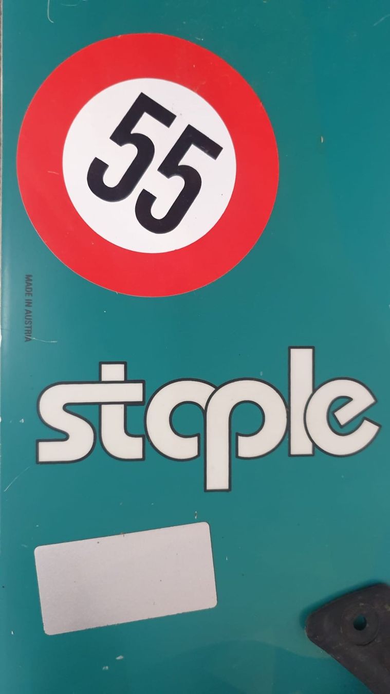 Board: Vintage Snowboard "Staple" – Usato da Basel venduto da HNDidn 6