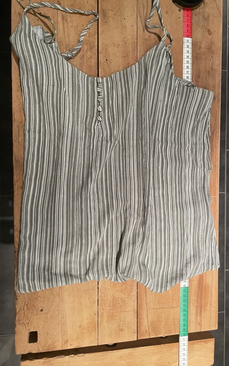 Tops: Spaghettiträger-Shirt – Gebraucht aus Büren an der Aare von mii_57vx 1