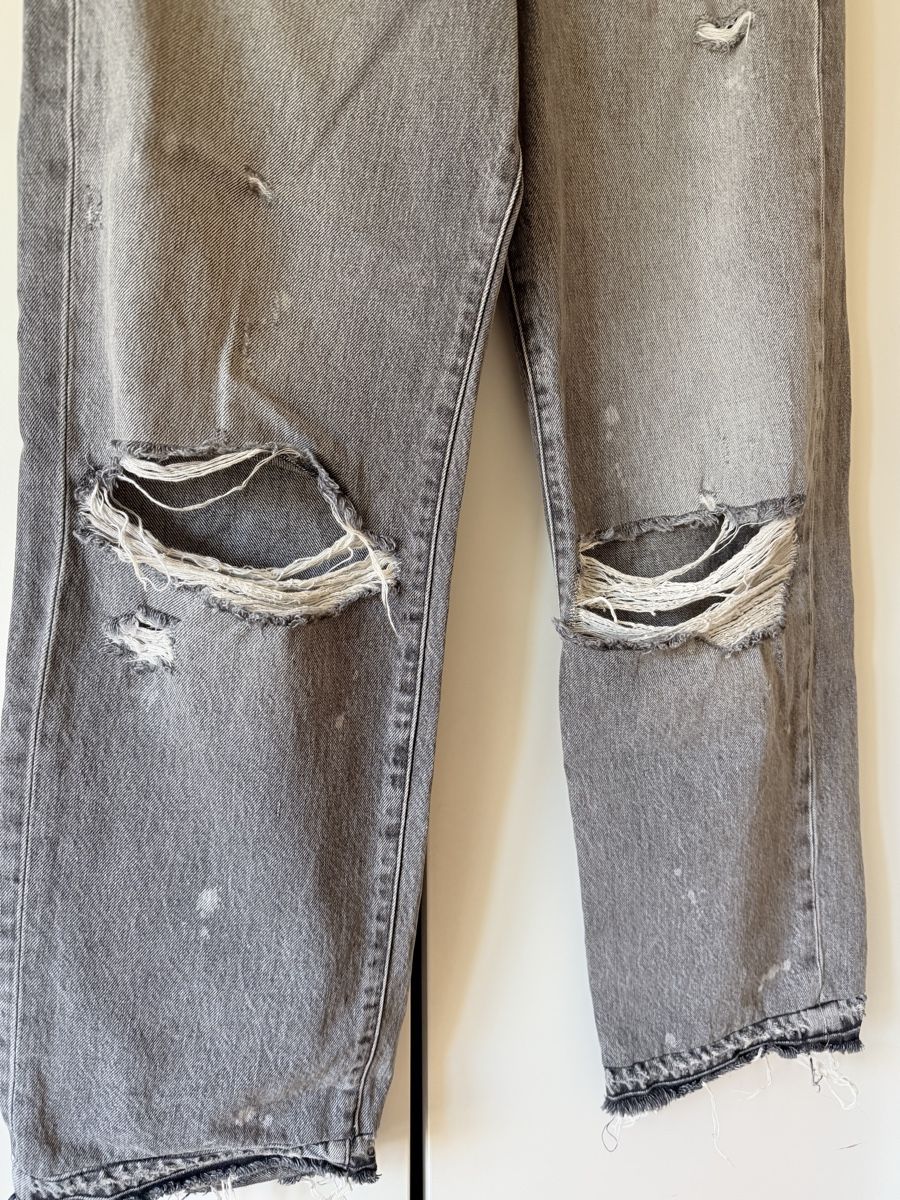 Amiri Jeans: Amiri ripped grey Jeans size 25 – Usato da Genève venduto da kam_m6mq 3
