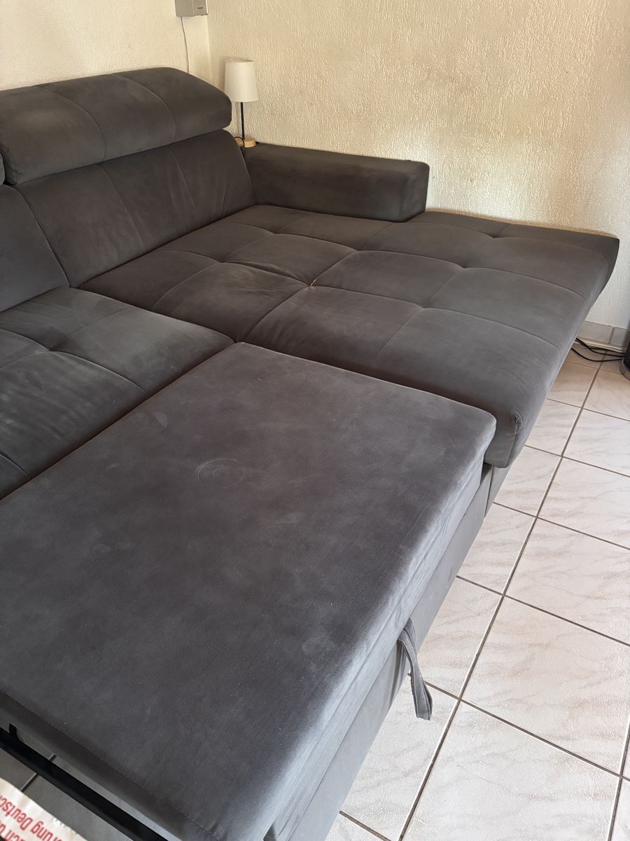 Sofas: Ecksofa grau mit Schlaffunktion gebrauchter Zustand – Gebraucht aus Strengelbach von Saegi04 6