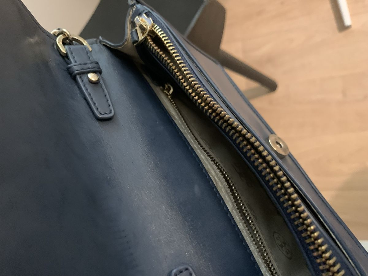 Tory Burch Sacs femmes: Tory Burch Fleming Quilted Lambskin Shoulder Bag – D'occasion à Zürich par mzh_9l8h 4