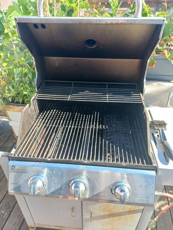 Grillchef Gasgrill mit Gasflasche (Gebraucht) in Basel für CHF 11 – nur ...