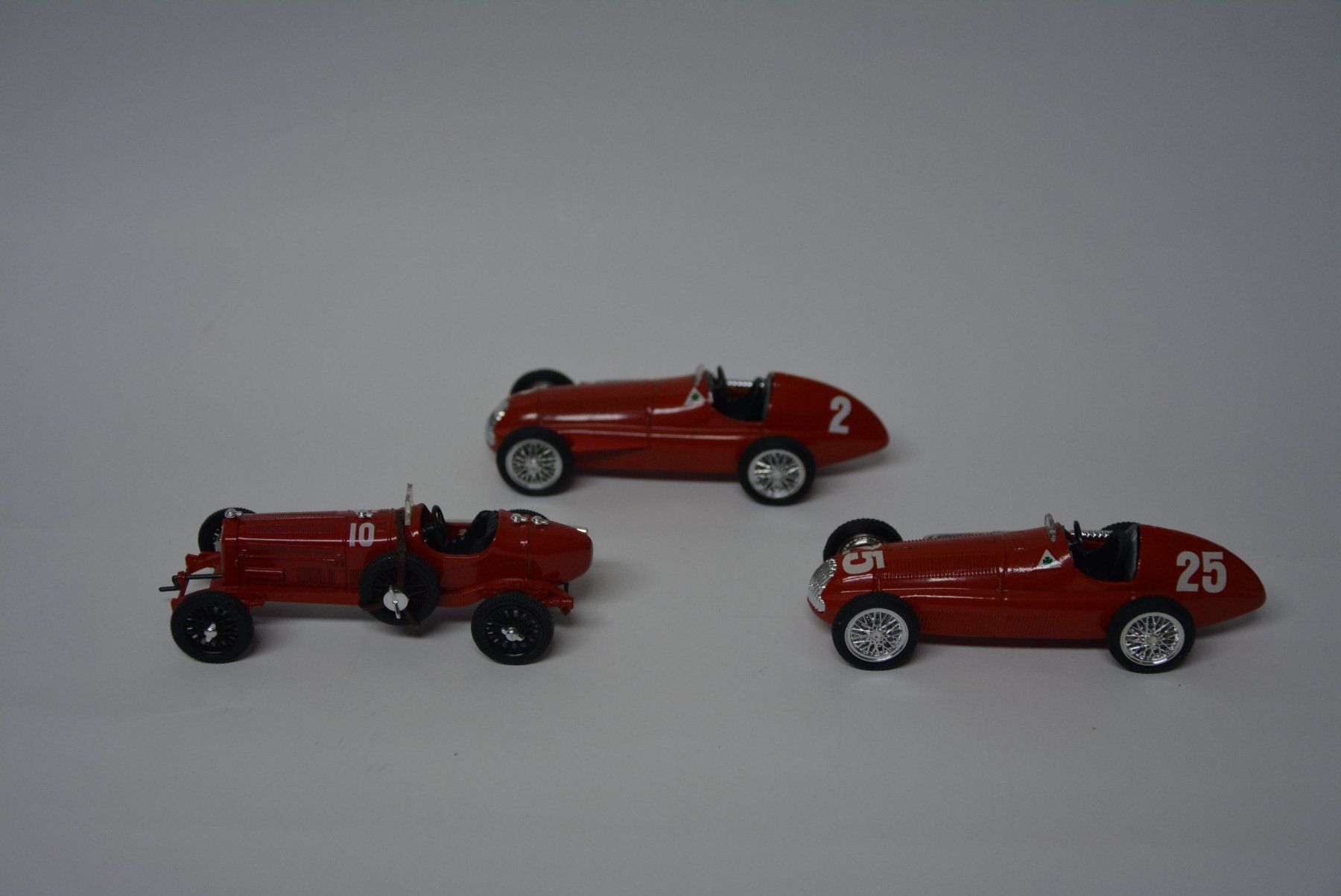 Alfa Romeo Modellini d'auto: Alfa Romeo , 3 Stück , 1:43 – Usato da Goldach venduto da Feivel9 2