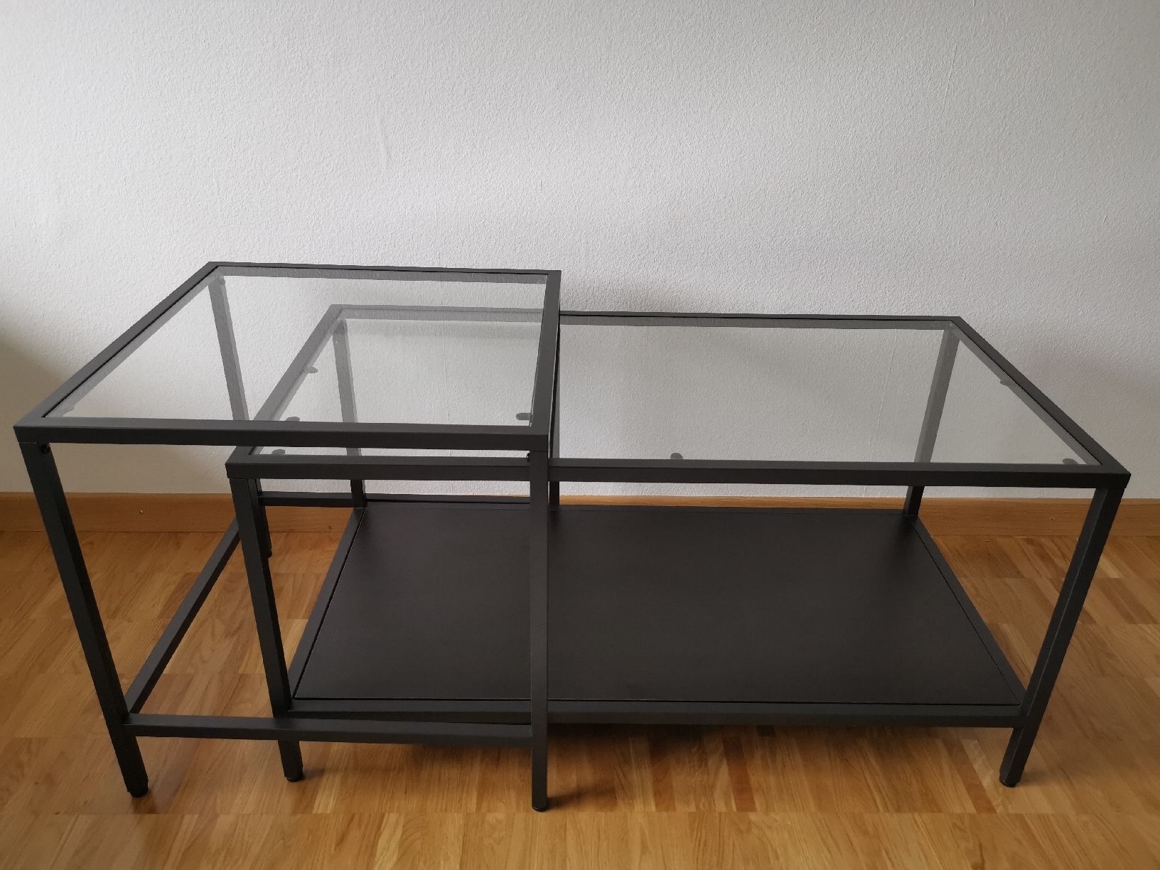 Nachttische: Coutschtisch Ikea – Neu (gemäss Beschreibung) aus Pfaffhausen von mat_ld9l