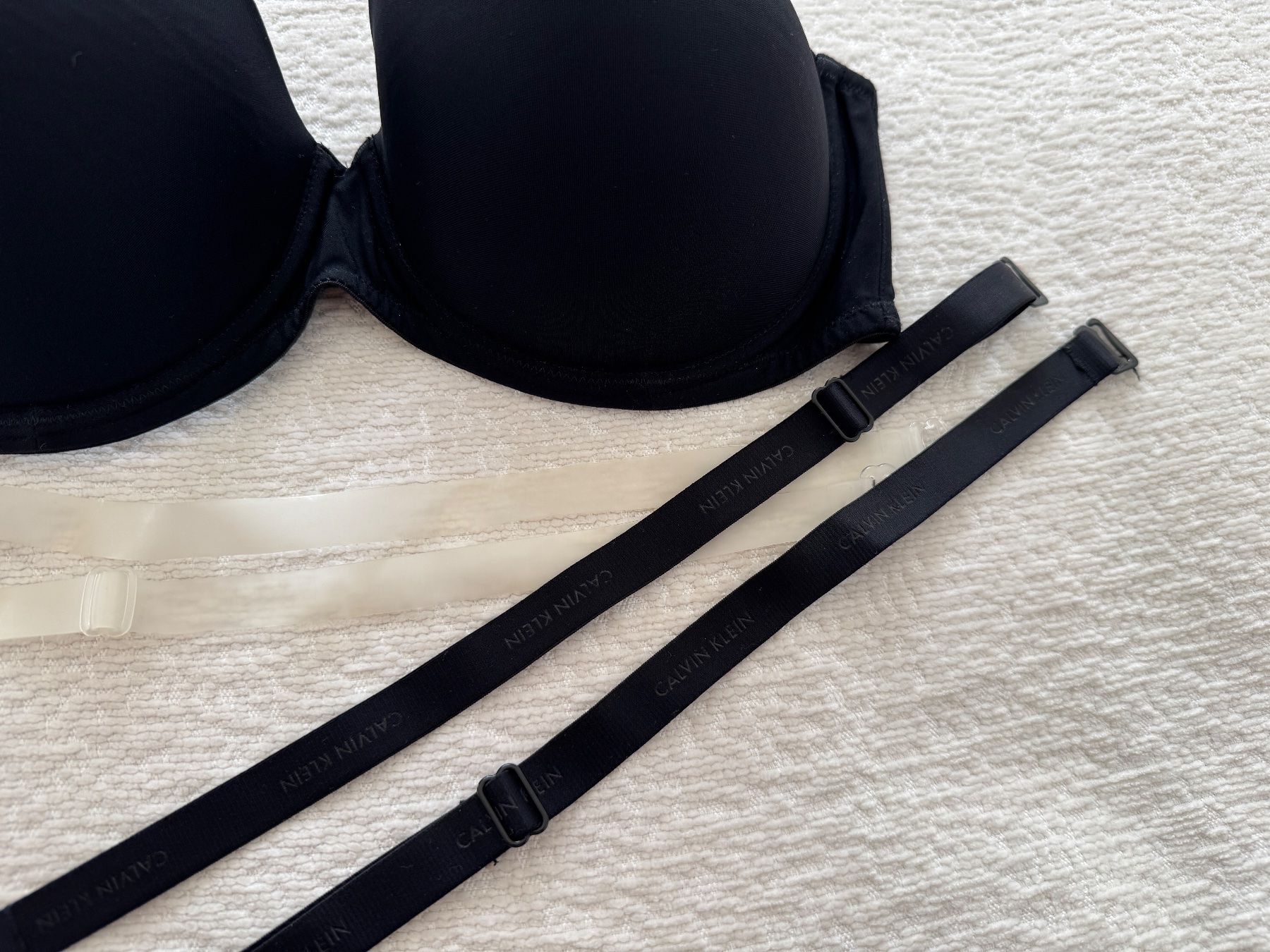 Calvin Klein Autres dessous: Calvin Klein BH – D'occasion à Elgg par fra_9p7j 2