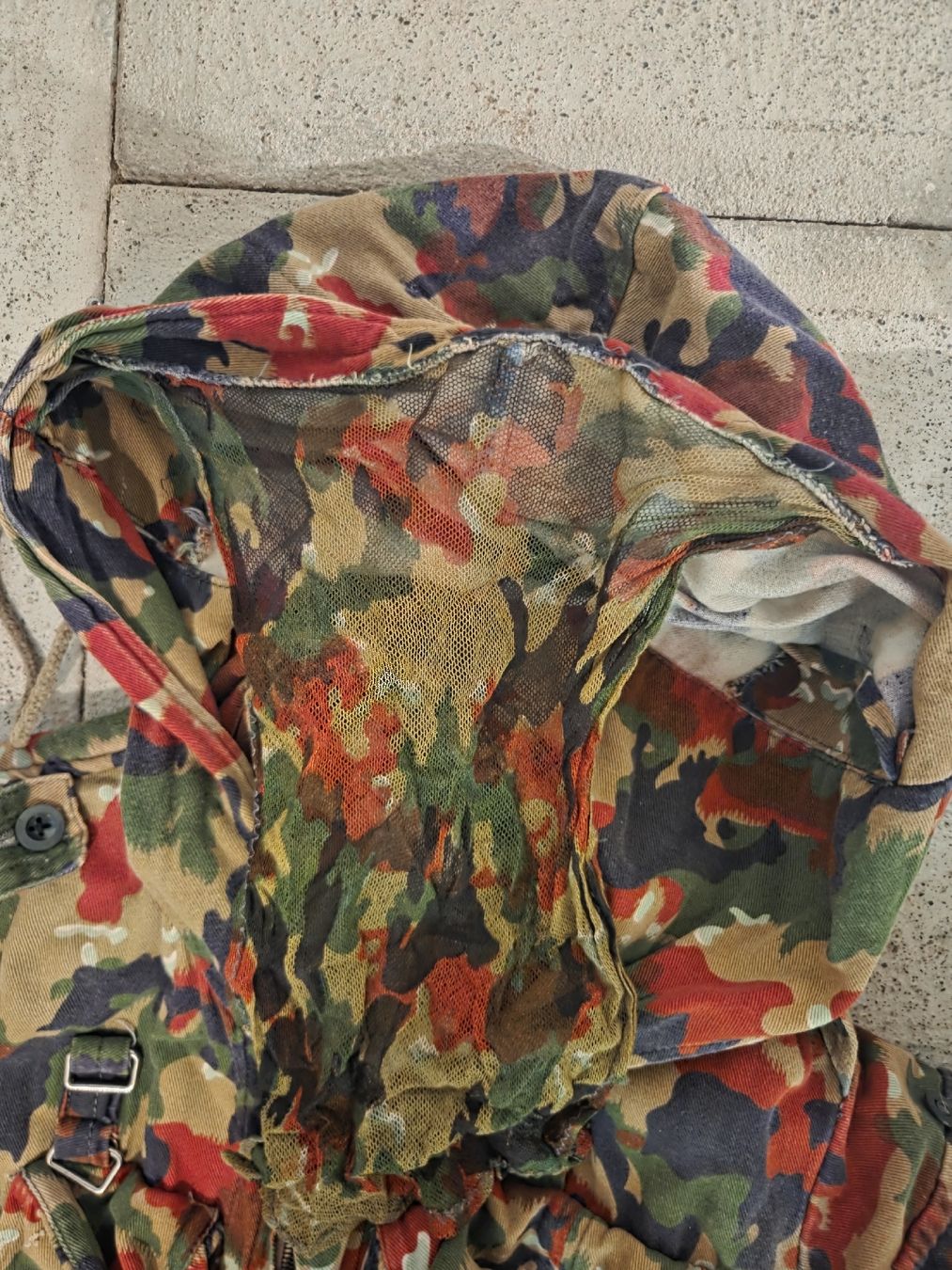 Schweizer Armee Jacken: Originale Schweizer Armee Scharfschützjacke – Gebraucht aus Küttigen von jan_dd5l 1