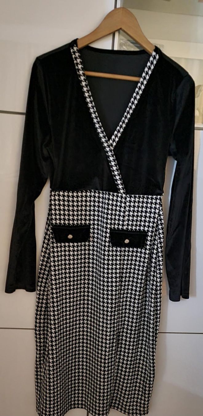 Vestiti: robe  S/M, pieds de poule, neuve – Nuovo e nell'imballaggio originale da Tolochenaz venduto da nieeva