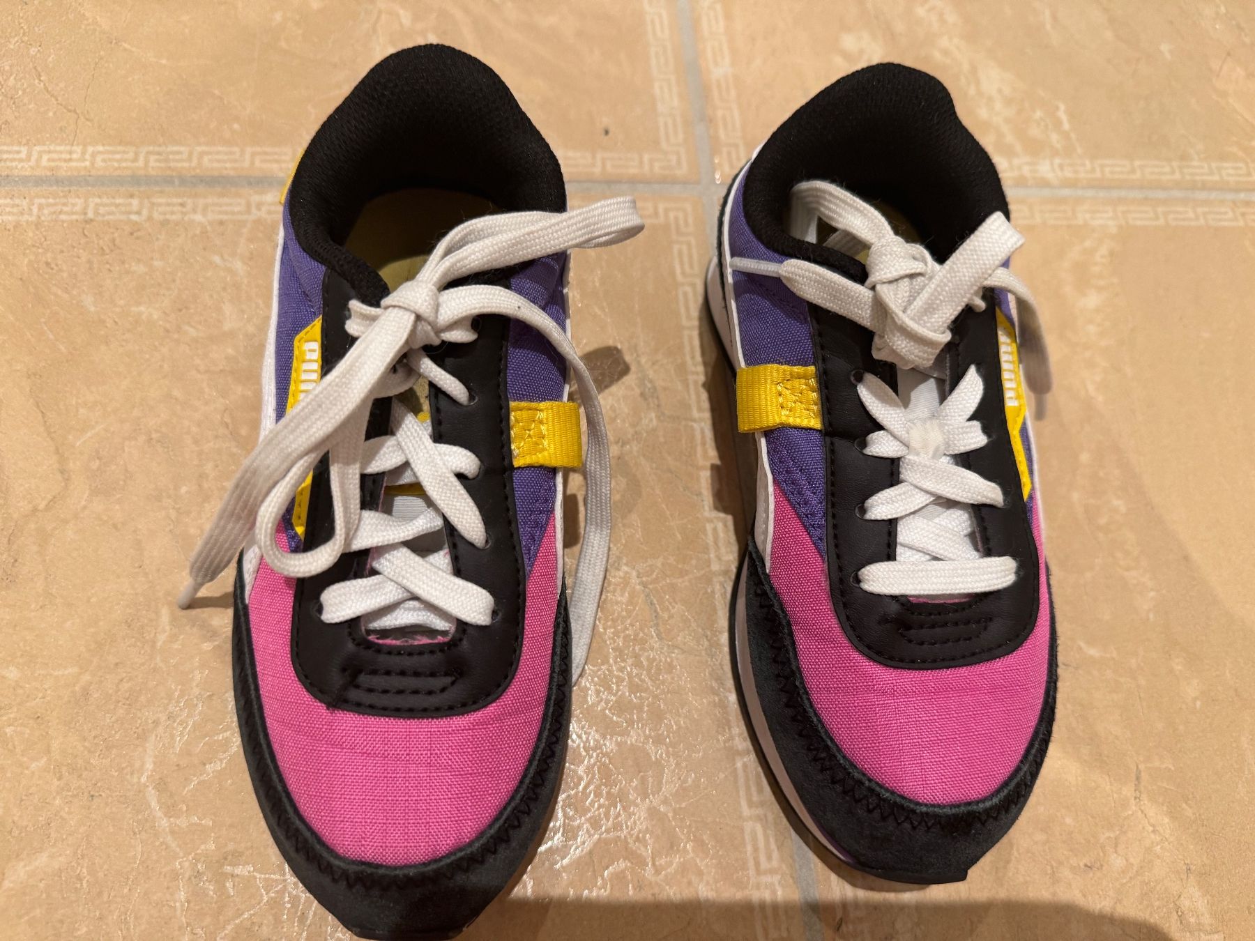 Puma Scarpe per ragazze: Puma coole Sneakers, 31 – Usato da Klingnau venduto da Markus14 2
