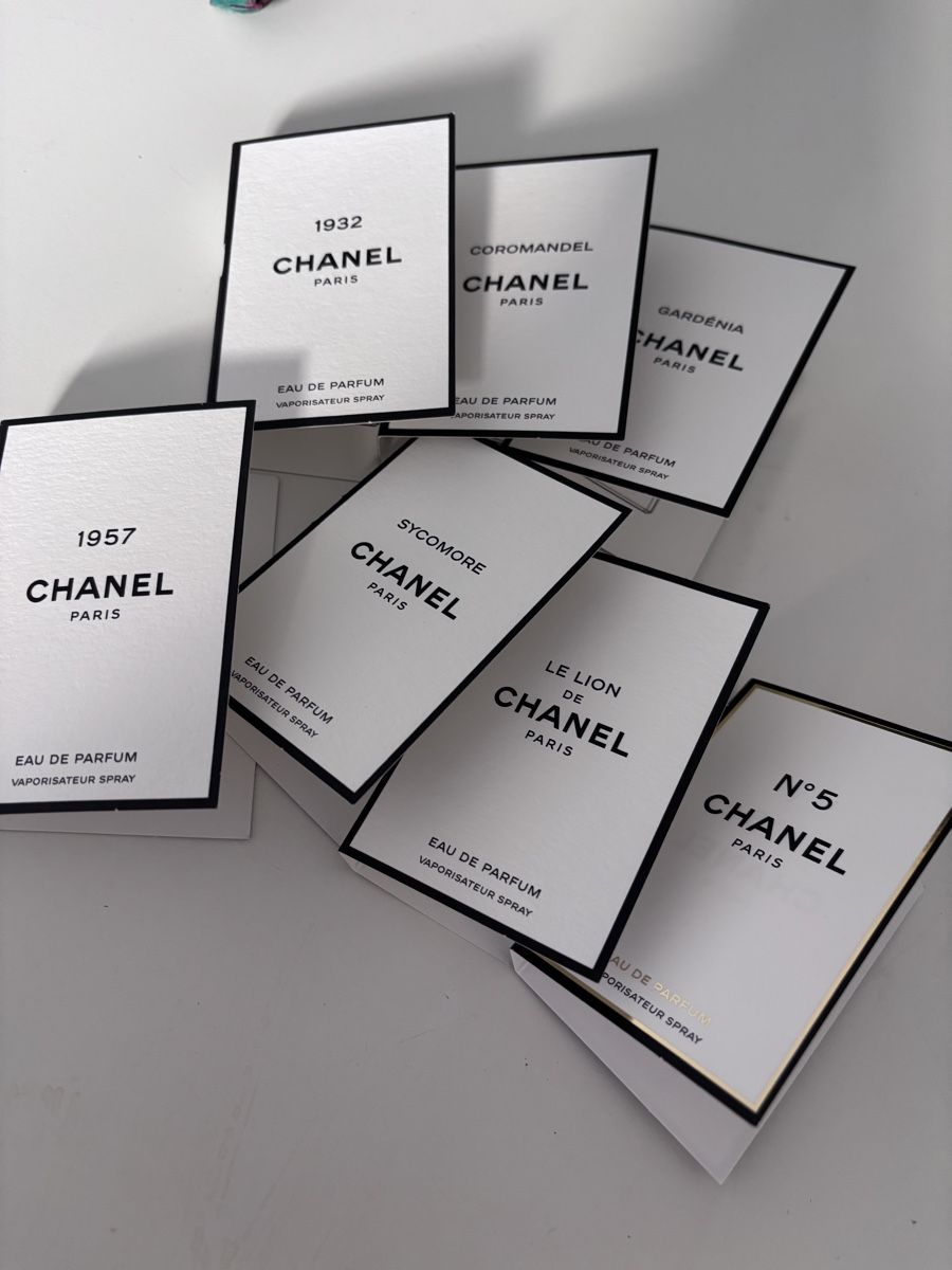 Chanel Parfum & Eau de Toilette: Échantillons Collection privée Chanel  – Neu und originalverpackt aus Lausanne von SandrineJavelot