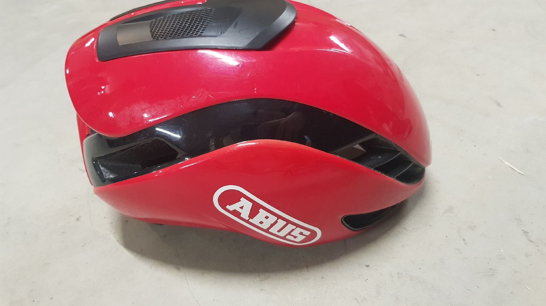 Abus Caschi: Abus Gamechanger 2.0 rot Gr L 59-62cm cm – Usato da Eschenbach LU venduto da OnPh21 1