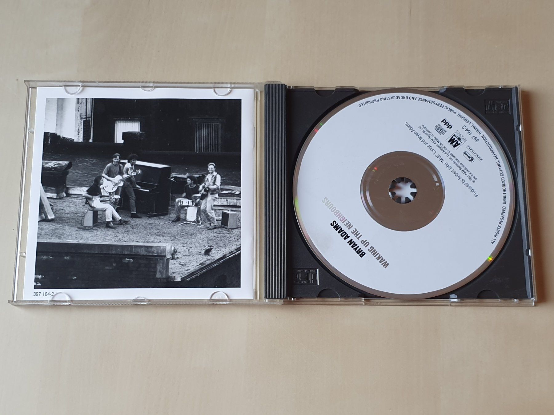 CD: Brayn Adams Waking up the Neighbours – Usato da Stansstad venduto da collectorsshop 2