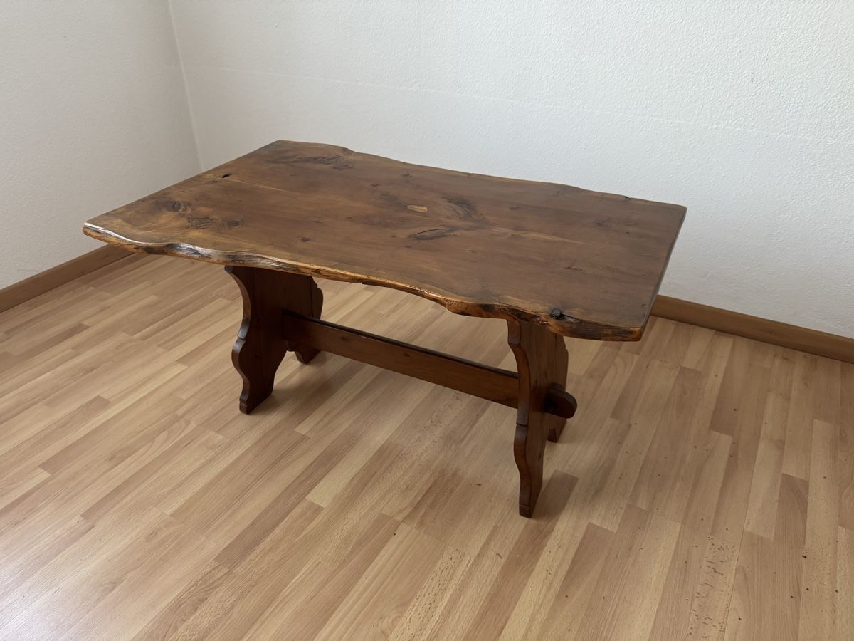 Tavoli: Kaffeetisch, massiv Holz – Usato da Langnau am Albis venduto da pla_2vk5