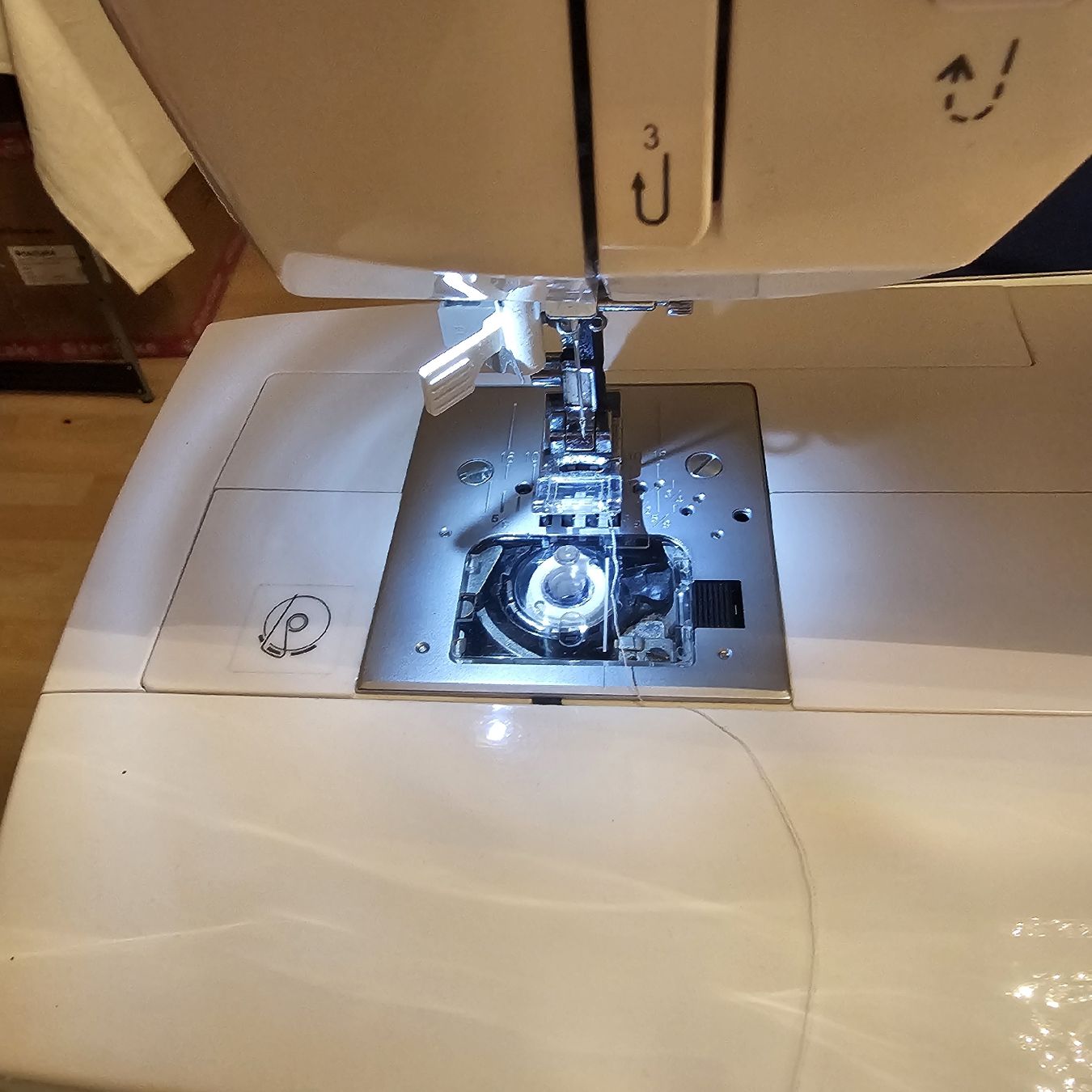 Singer Nähmaschinen: singer nähmaschine – Neu (gemäss Beschreibung) aus wolfhalden von 46464646 5
