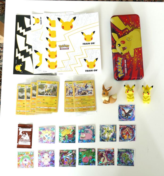 Pokémon bundle various stickers, cards, rubber ... | Kaufen auf Ricardo