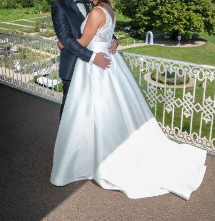 Kleider: Brautkleid – Gebraucht aus Scherz von san_6x85 2