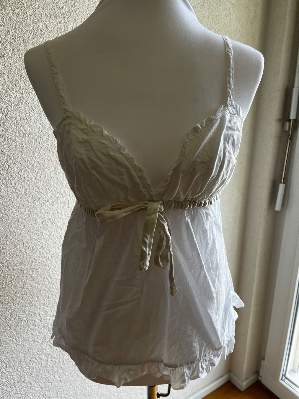 Tops: 3 Damen tops Gr 36 – D'occasion à Münchenstein par ArleneLM 2