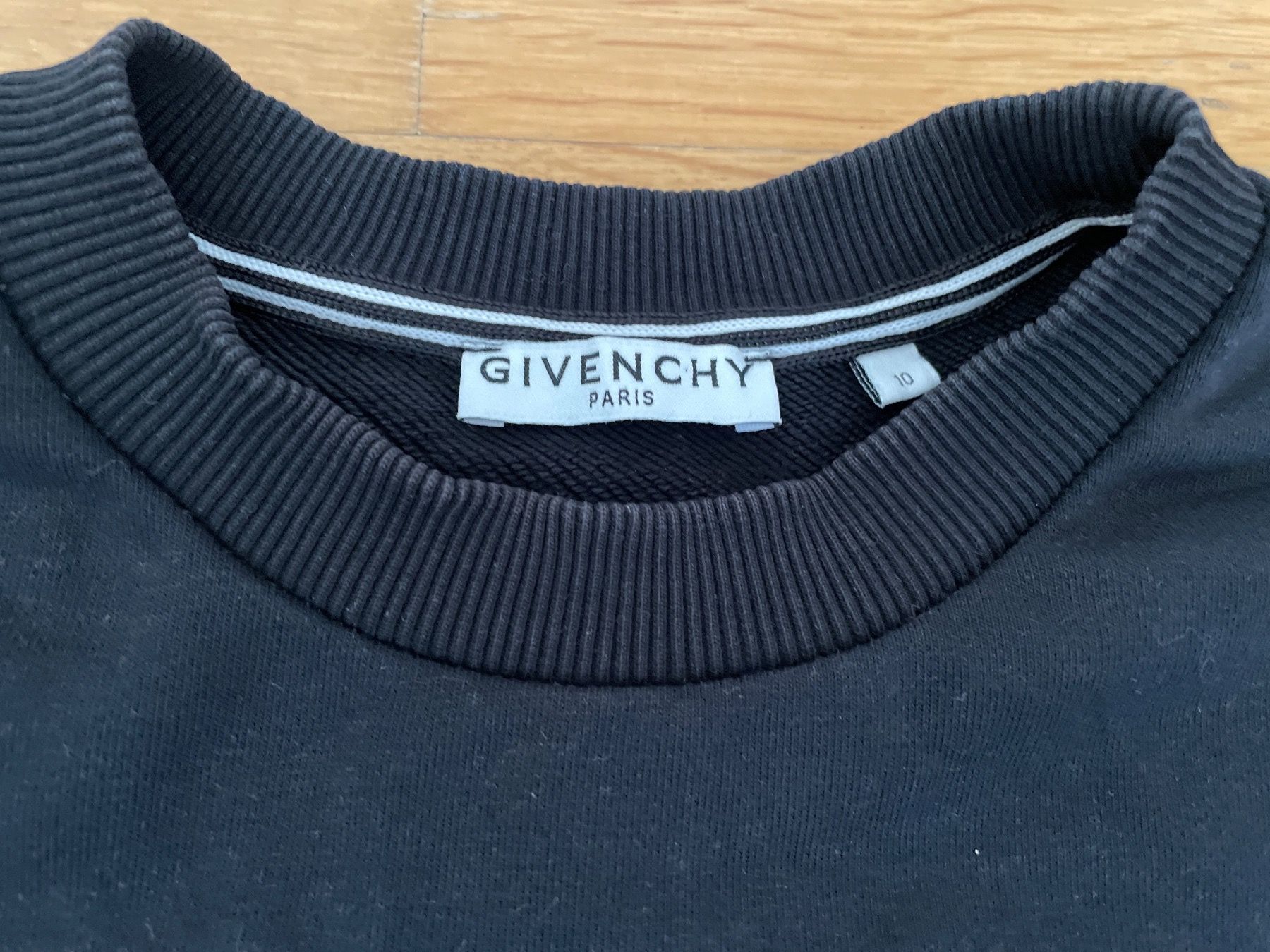 Givenchy Maglioni & Felpe: Givenchy Pullover Gr.134/140 – Usato da Zug venduto da SteffiW. 2